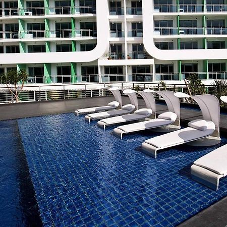 Azure C5 Man-Made Beach Balcony Multiple Units มะนิลา ภายนอก รูปภาพ