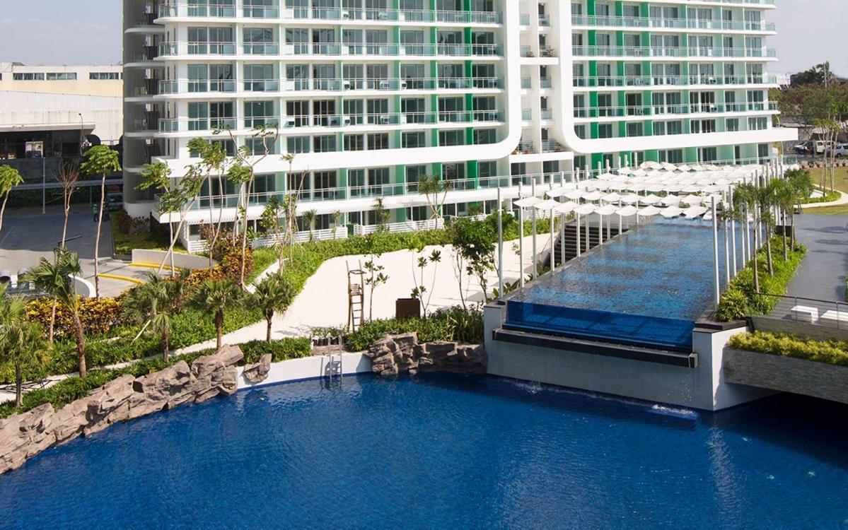 Azure C5 Man-Made Beach Balcony Multiple Units มะนิลา ภายนอก รูปภาพ