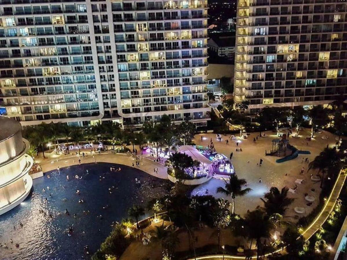 Azure C5 Man-Made Beach Balcony Multiple Units มะนิลา ภายนอก รูปภาพ