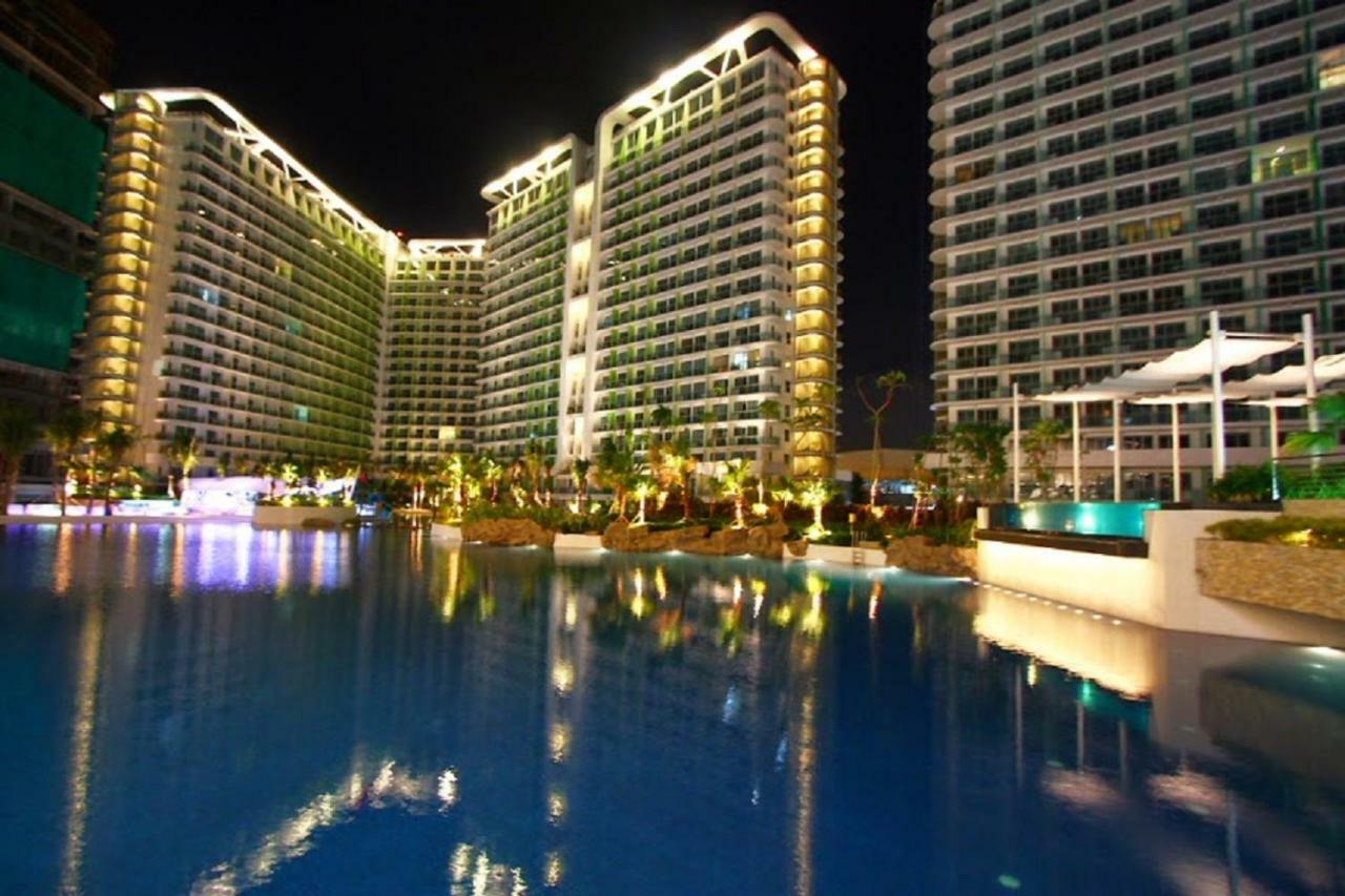 Azure C5 Man-Made Beach Balcony Multiple Units มะนิลา ภายนอก รูปภาพ